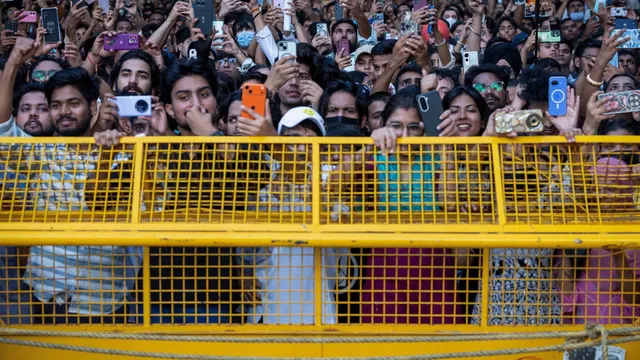 Modi forgives students after protests against his government