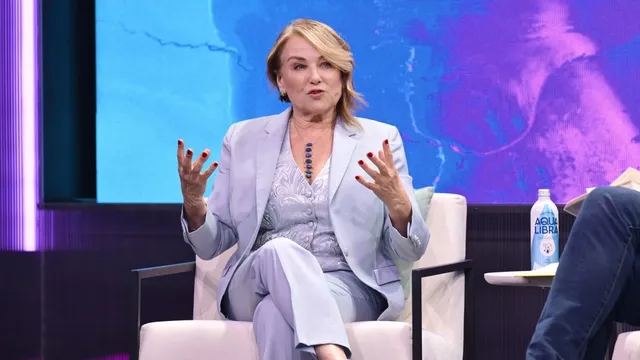 Esther Perel warns social atrophy worsens in workplaces due to AI