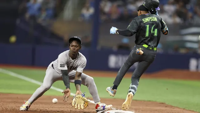 Yankees lose crucial game as Jazz Chisholm Jr. mishandles final play
