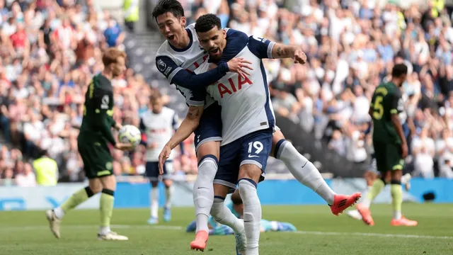 Tottenham triumph over Brentford as Johnson shines again