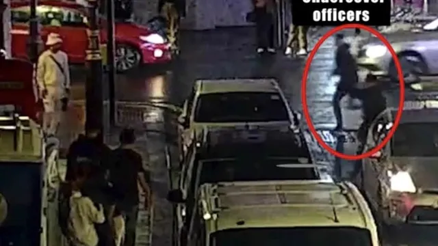Undercover Police Catch Phone Thief in Soho