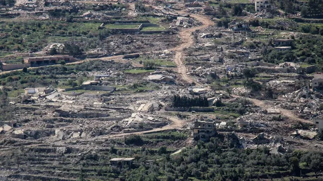 Lebanese army retreats as Israeli troops advance in southern Lebanon