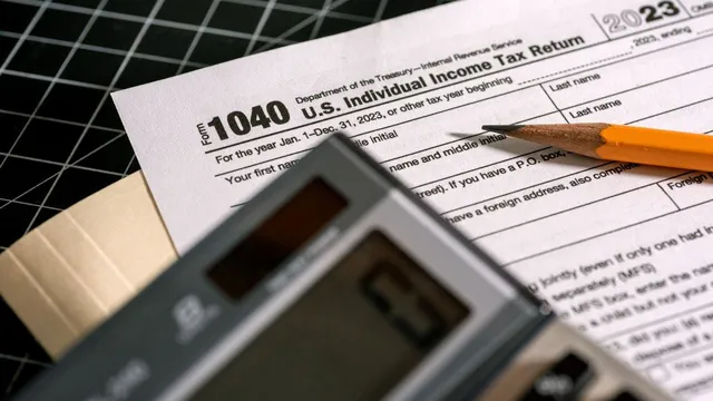 IRS reports average tax refunds increase over last year