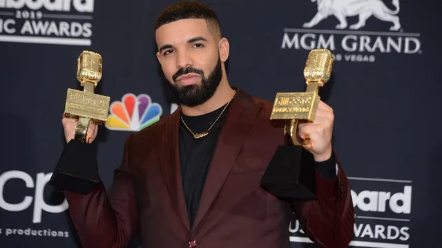 Drake claims Universal Music Group boosts Kendrick Lamar's music unfairly