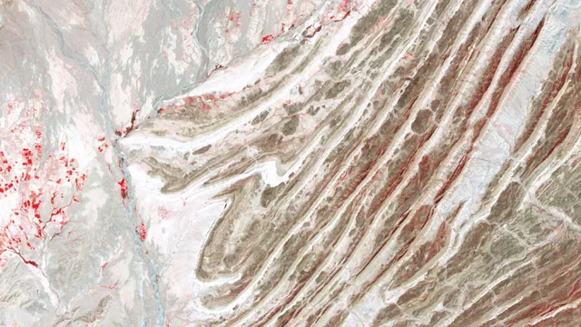 Eurasian and Indian tectonic plates collide for over 60 million years