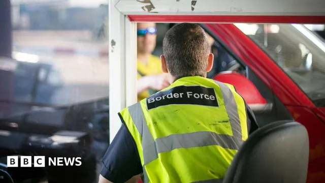 UK net migration hits ten-year low as figures fall to 171,000