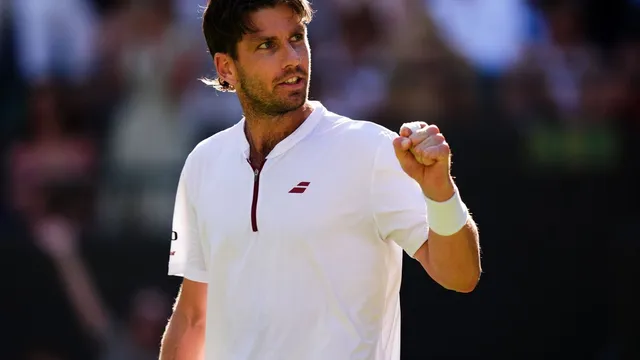 Cameron Norrie battles through five sets to reach Wimbledon quarter-finals