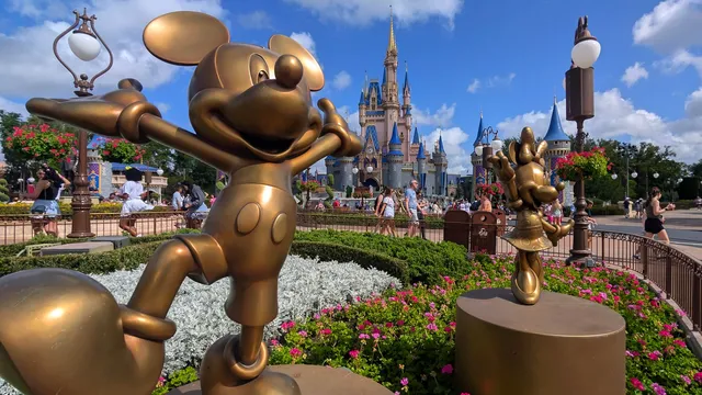 Disney puts Venezuelan workers on leave after TPS protections end