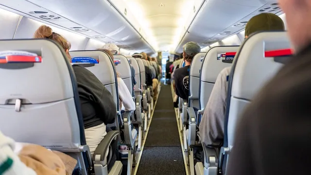 FAA warns of record air travel on July 9