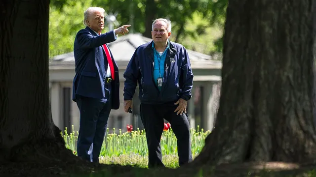 Trump plans to install two 100-foot flagpoles at the White House