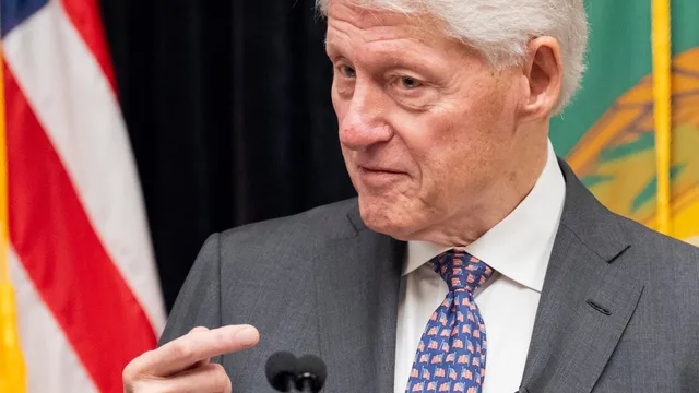 Bill Clinton claims ignorance of Epstein's crimes during testimony