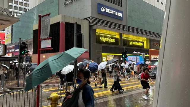 Typhoon Noul strikes China, forcing mass evacuations