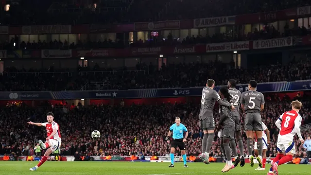 Declan Rice inspires Arsenal victory with two stunning free-kicks