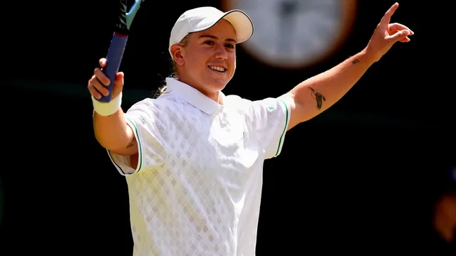 Sonay Kartal reaches fourth round of Wimbledon after dominant victory