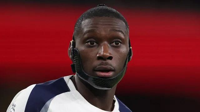 Injuries haunt Tottenham before crucial north London derby