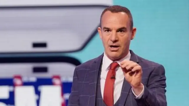 Martin Lewis Warns UK Energy Customers to Fix Prices