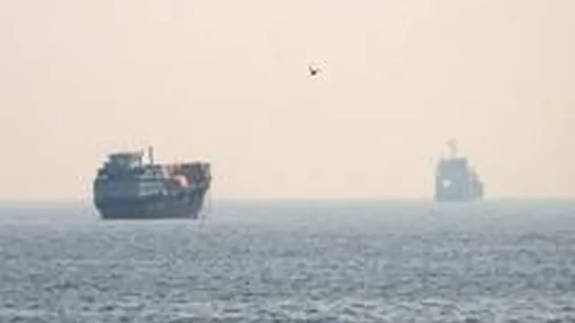Tanker hit by unknown projectile off Saudi Arabia; crew evacuated safely, UKMTO says