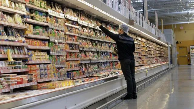 Great Lakes Cheese recalls over 1.5 million bags for possible metal contamination