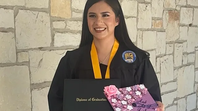 Deported college student ignored court order while traveling for Thanksgiving