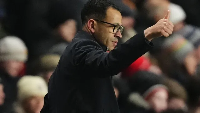 Liam Rosenior secures first win as Chelsea head coach