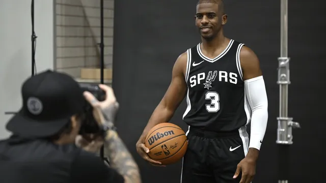 Spurs Sign Veteran Paul to Mentor Wembanyama in San Antonio