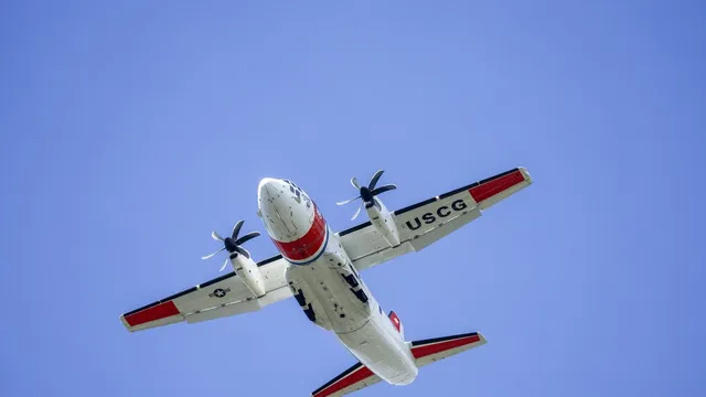 US Coast Guard searches for missing Gulfstream jet carrying six from Bermuda to Boston