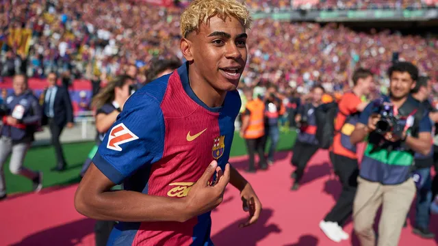 Lamine Yamal propels Barcelona to La Liga glory under Hansi Flick