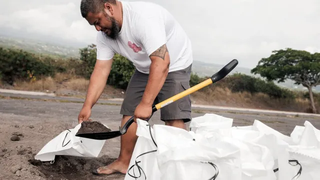 Tropical Storm Lala threatens Hawaii with catastrophic flooding and strong winds