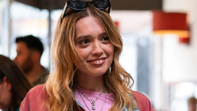 Daddy Issues: Aimee Lou Wood Shines in New Comedy Show