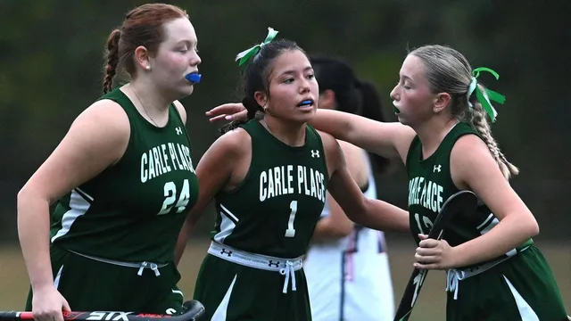 Coronel sisters lead Carle Place to victory in field hockey