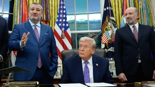 Trump proposes Ted Cruz for Supreme Court, but Cruz firmly declines