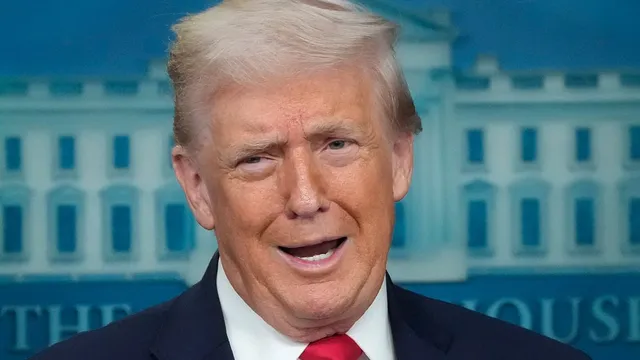 Trump warns Iran of consequences for Houthi attacks on Saudi Arabia