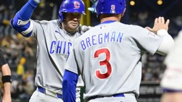 Alex Bregman leads Cubs to record nine home runs in rout of Brewers