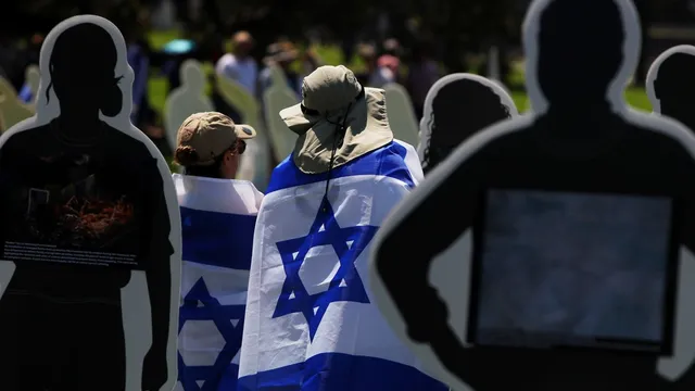 Australian nurses threaten to kill Israeli patients in online video
