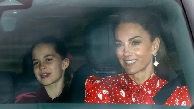 Princess Charlotte dazzles with piano duet alongside Kate Middleton