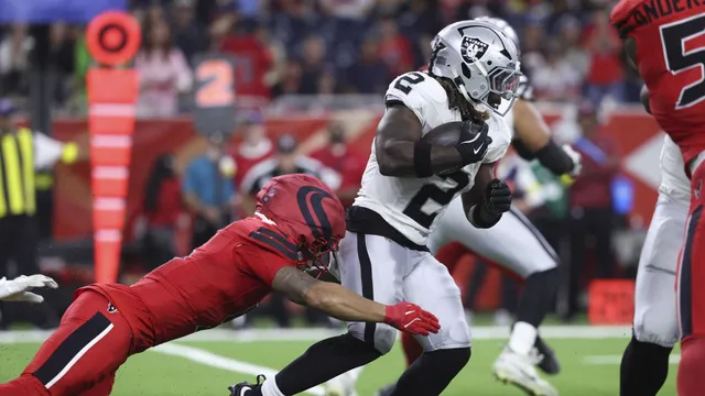 Ashton Jeanty scores game-changing touchdown for Raiders