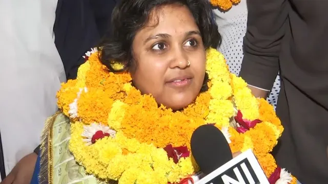 Indian para-shooter Mona Agarwal wins two gold medals at Asian Para Games in Japan