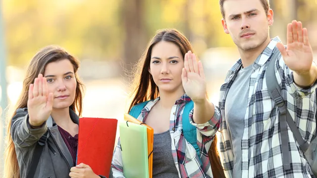 Schools ban smartphones to protect students from harmful content