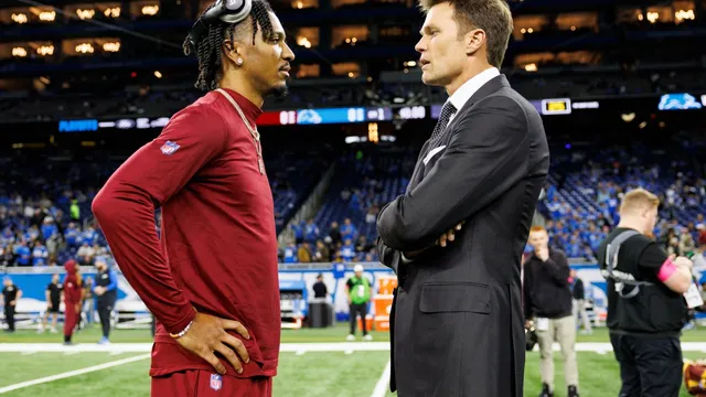 Tom Brady boldly challenges young quarterbacks ahead of flag football classic