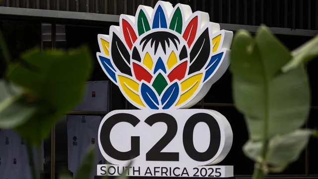Trump boycotts South Africa's G20 summit over claims of anti-white policies