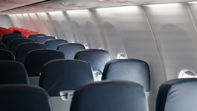 Mother outraged after being charged $382 to sit with family on flight