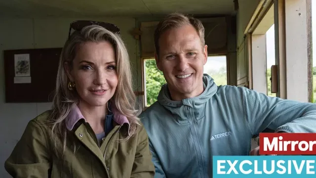 Dan Walker apologises to Helen Skelton during Yorkshire filming