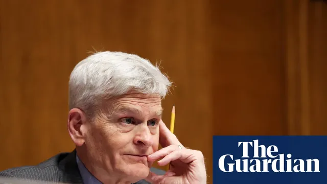 GOP senator slams Trump's vaccine order as 'crazy, stupid'