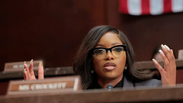 Jasmine Crockett enters Texas Senate race, shaking up dynamics