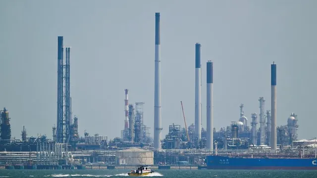 Aster expands Singapore refinery capacity to lower costs