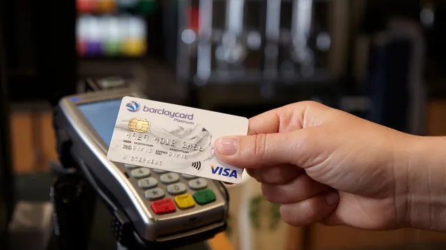 Contactless card usage skyrockets to new heights in UK