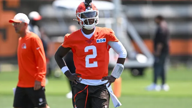 Shedeur Sanders claims no petty quarterback battles at Browns camp