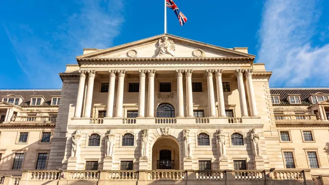 Bank of England maintains interest rates amidst falling inflation