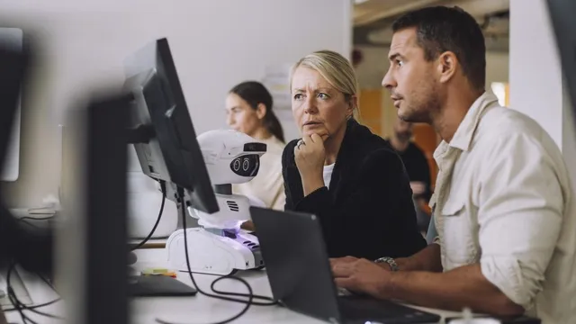 Accenture mandates AI usage for senior staff promotions