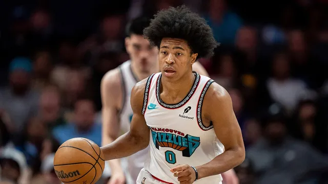 Jaylen Wells suffers severe injury after dangerous fall during game